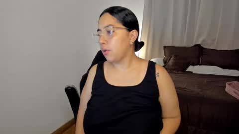 Snapshot of dulce_brithany chatting on November 26, 2025, 11:11 am dulce brithany online show from November 26, 2025, 11:11 am