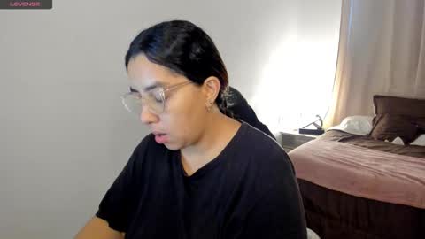 Snapshot of dulce_brithany chatting on December 3, 2025, 11:52 am dulce brithany online show from December 3, 2025, 11:52 am