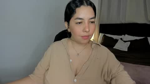 Snapshot of dulce_brithany chatting on December 18, 2025, 12:17 am dulce brithany online show from December 18, 2025, 12:17 am
