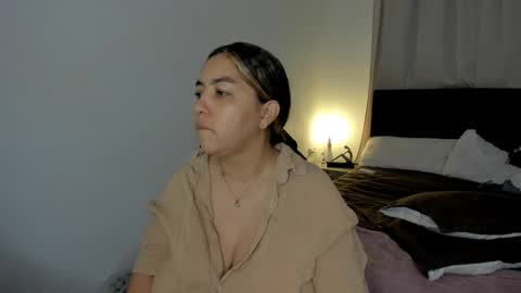 Snapshot of dulce_brithany chatting on February 1, 2026, 1:20 pm dulce brithany online show from February 1, 2026, 1:20 pm