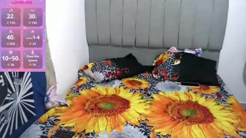 dulce_camx online show from July 7, 2026, 4:04 am
