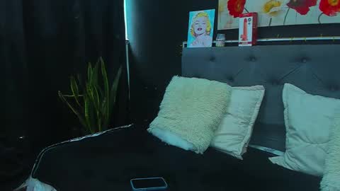 Snapshot of dulce_celeste15 chatting on January 26, 2025, 2:08 pm C E L E S T E online show from January 26, 2025, 2:08 pm