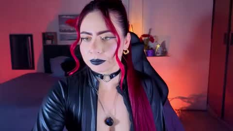 DULCE online show from March 15, 2026, 6:14 pm