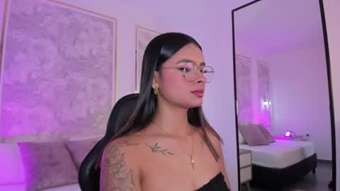 D U L C E online show from June 14, 2026, 1:02 pm