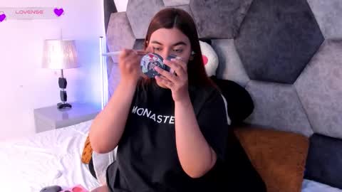 Snapshot of dulce_joness_ chatting on February 26, 2026, 9:14 pm Dulce BBW Jones online show from February 26, 2026, 9:14 pm