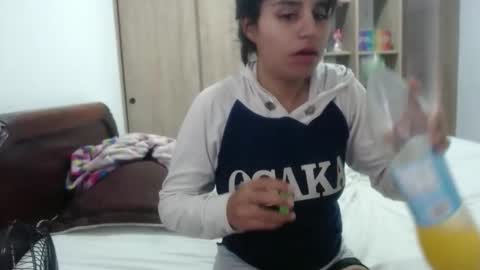 dulcekatty18 online show from February 22, 2026, 2:37 pm