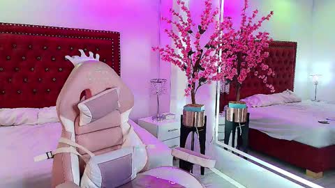 Snapshot of dulcinea_grayy chatting on December 1, 2025, 11:48 am dulcinea_grayy online show from December 1, 2025, 11:48 am