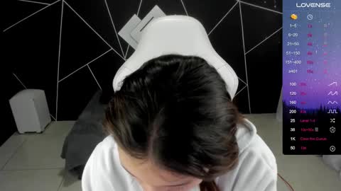 duquesa online show from December 24, 2024, 4:40 pm