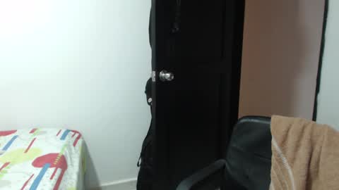 DuragPapi online show from February 23, 2025, 4:17 am