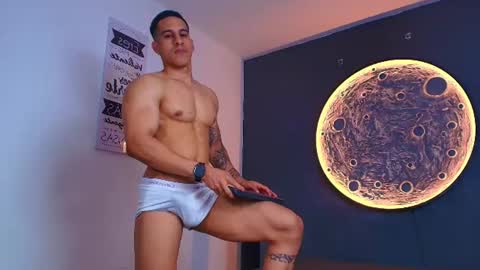 duran_dhikol1 online show from June 26, 2026, 1:54 am