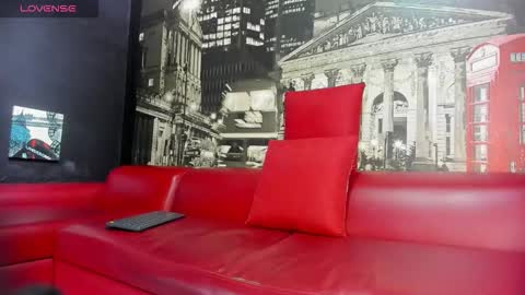 Snapshot of dusan_grey chatting on March 19, 2026, 3:54 am DUSAN GREY online show from March 19, 2026, 3:54 am