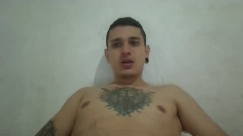Nicolle y Julian online show from July 26, 2026, 12:23 pm