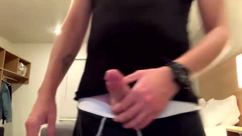 Snapshot of dustborn chatting on December 20, 2024, 6:50 am DUSTBORN online show from December 20, 2024, 6:50 am