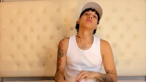 dustinandjordan online show from December 14, 2025, 5:07 pm