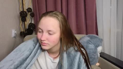 Snapshot of dustydeida chatting on December 16, 2025, 7:08 pm Jenny online show from December 16, 2025, 7:08 pm