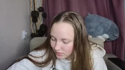 Snapshot of dustydeida chatting on January 15, 2026, 7:17 pm Jenny online show from January 15, 2026, 7:17 pm