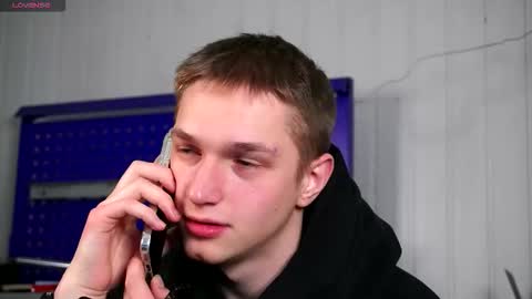 Dustyn online show from January 14, 2026, 4:01 pm