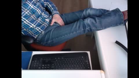 Snapshot of dutchpornking2 chatting on January 5, 2025, 2:52 pm dutchpornking2 online show from January 5, 2025, 2:52 pm