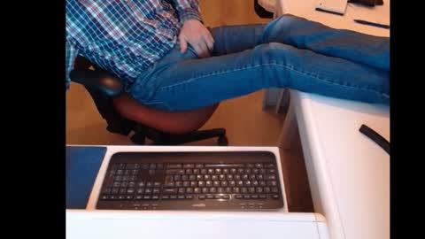 Snapshot of dutchpornking2 chatting on January 8, 2025, 5:26 pm dutchpornking2 online show from January 8, 2025, 5:26 pm