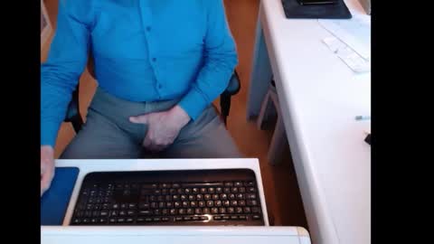 dutchpornking2 online show from January 19, 2026, 8:18 am