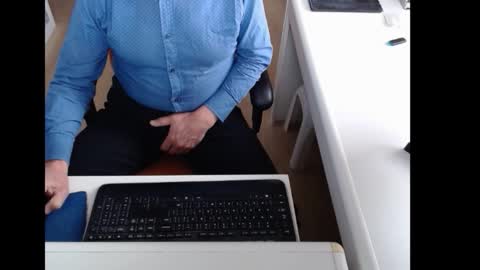 dutchpornking2 online show from February 21, 2026, 8:26 am