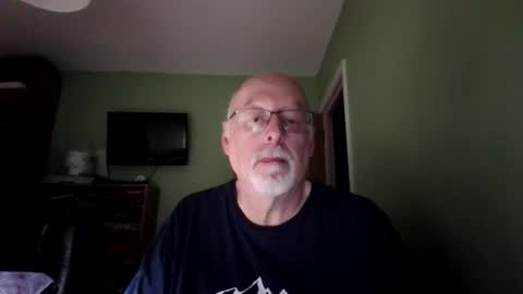 Snapshot of dutchunclejohn chatting on March 23, 2026, 10:47 pm DutchUncleJohn online show from March 23, 2026, 10:47 pm