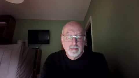 Snapshot of dutchunclejohn chatting on March 29, 2026, 8:42 pm DutchUncleJohn online show from March 29, 2026, 8:42 pm