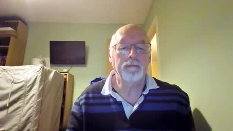 Snapshot of dutchunclejohn chatting on April 5, 2026, 8:17 pm DutchUncleJohn online show from April 5, 2026, 8:17 pm