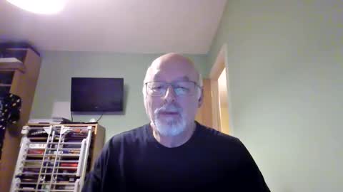 Snapshot of dutchunclejohn chatting on April 12, 2026, 7:30 pm DutchUncleJohn online show from April 12, 2026, 7:30 pm