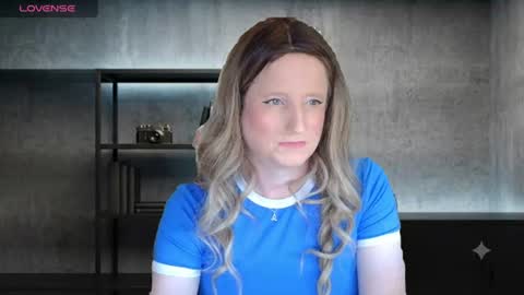Snapshot of dutchvictoria chatting on July 28, 2026, 4:39 pm Dutch Victoria online show from July 28, 2026, 4:39 pm