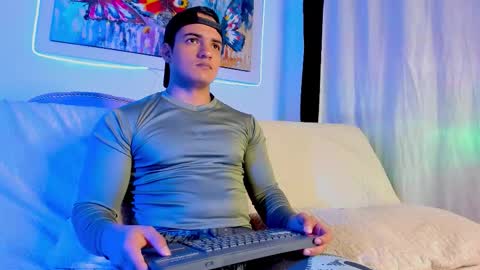 Snapshot of dwayne_esteven10 chatting on February 8, 2026, 10:57 pm dwayne_esteven10 online show from February 8, 2026, 10:57 pm