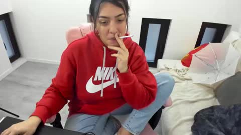 dayana online show from February 1, 2026, 5:39 am