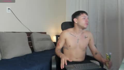 Snapshot of dylan_coleman1 chatting on February 25, 2026, 6:01 am dylan_coleman1 online show from February 25, 2026, 6:01 am