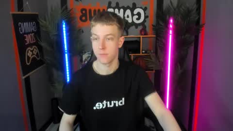Dylan online show from May 18, 2026, 10:10 am