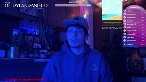 Dylan Daniel 7.8 online show from December 3, 2024, 8:49 am