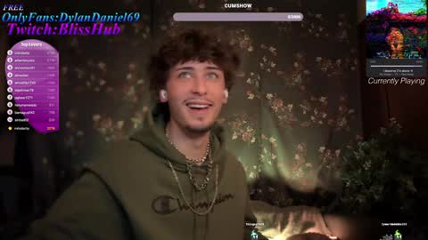 Dylan Daniel 7.8 online show from December 10, 2024, 8:38 pm