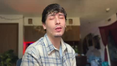 Dylan Daniel 7.8 online show from October 5, 2025, 9:13 pm