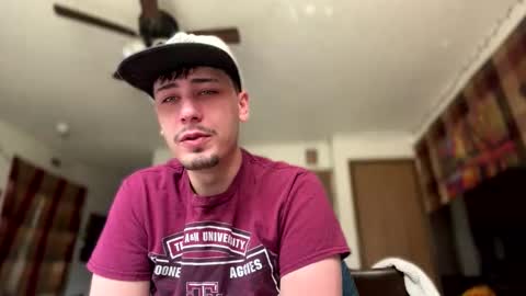 Snapshot of dylandaniel69 chatting on March 17, 2026, 7:39 pm Dylan Daniel 7.8 online show from March 17, 2026, 7:39 pm