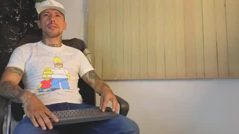 D Y L A N online show from May 4, 2026, 3:13 am