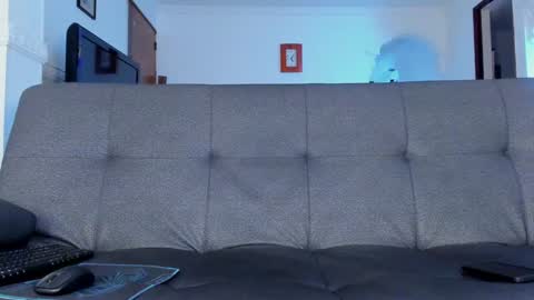 Dylann and Willy online show from January 17, 2025, 10:01 pm