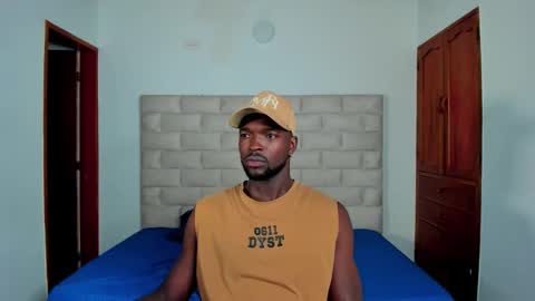 Dylan Taylor online show from November 26, 2025, 12:39 pm