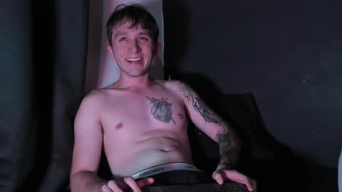 Snapshot of dylanwhite23 chatting on November 27, 2025, 6:04 am ---DYLAN--- online show from November 27, 2025, 6:04 am