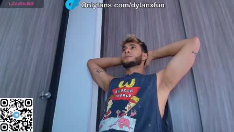 Snapshot of dylanxfun chatting on November 4, 2025, 8:08 pm dylanxfun online show from November 4, 2025, 8:08 pm