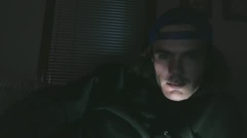 Snapshot of dylp400 chatting on December 18, 2025, 2:28 am dylp400 online show from December 18, 2025, 2:28 am