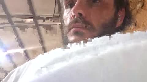 Snapshot of dylp400 chatting on February 3, 2026, 5:18 pm dylp400 online show from February 3, 2026, 5:18 pm