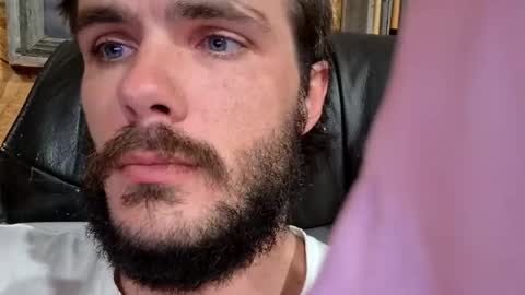 Snapshot of dylp400 chatting on February 9, 2026, 5:06 pm dylp400 online show from February 9, 2026, 5:06 pm