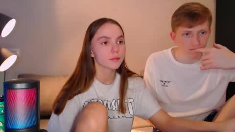 Snapshot of dyrinda chatting on December 14, 2024, 11:12 pm Julia and Dima online show from December 14, 2024, 11:12 pm