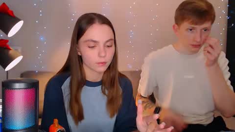 Snapshot of dyrinda chatting on December 24, 2024, 9:22 pm Julia and Dima online show from December 24, 2024, 9:22 pm