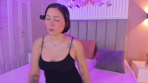 Snapshot of dyvis_22 chatting on February 16, 2025, 11:27 am Juana online show from February 16, 2025, 11:27 am