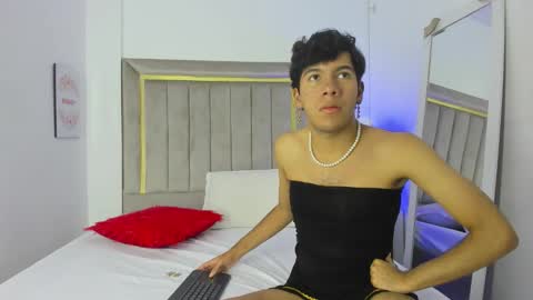 John online show from November 30, 2025, 2:59 am